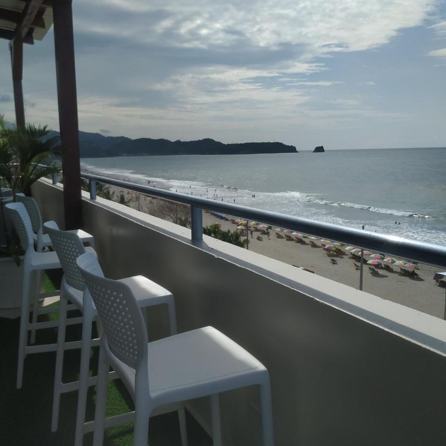 Hotel Andy Atacames Bagian luar foto